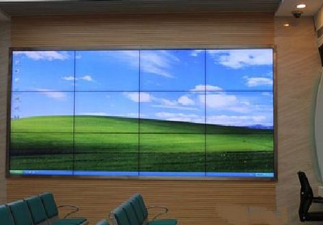 金堂液晶拼接屏的另类用法。